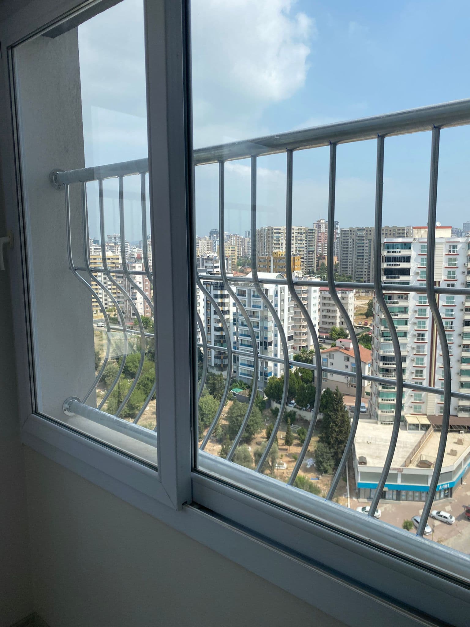 Pencere Korkuluğu - Süha Krom Adana